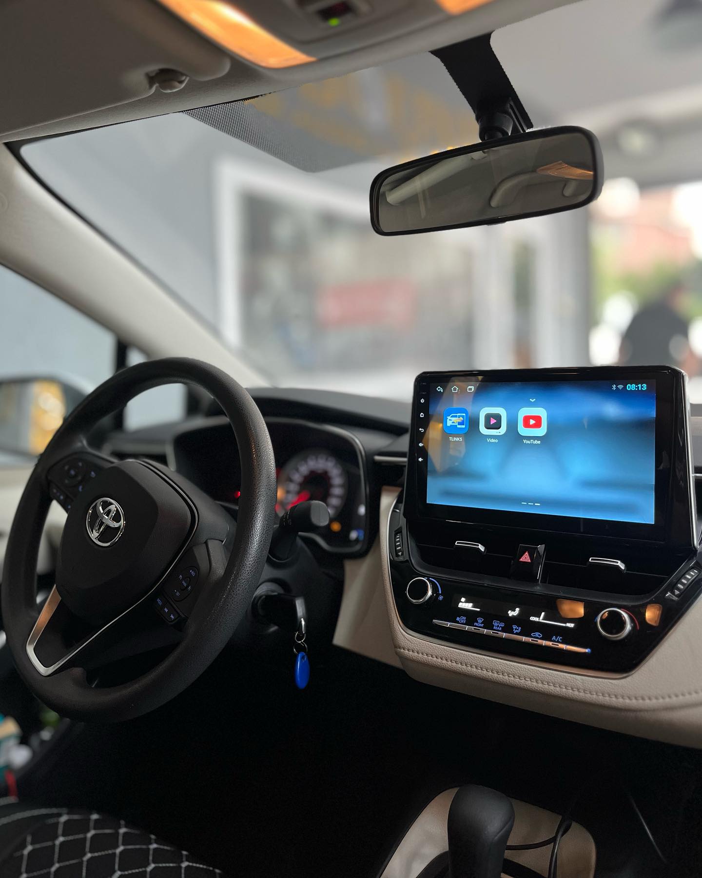 SmartCarMedia AI-Box for Toyota cars
